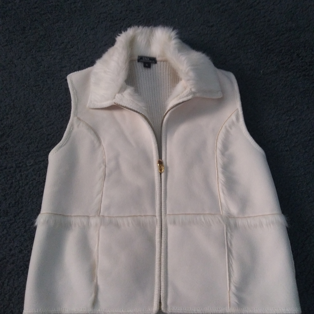 Women vest